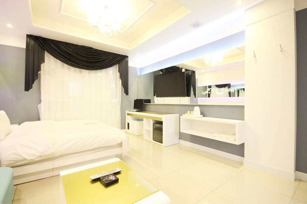 Dome Hotel Gwangju Metropolitan City Exterior foto
